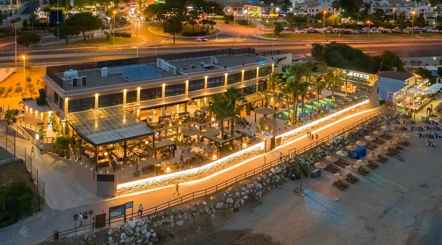 Max Beach Restaurant